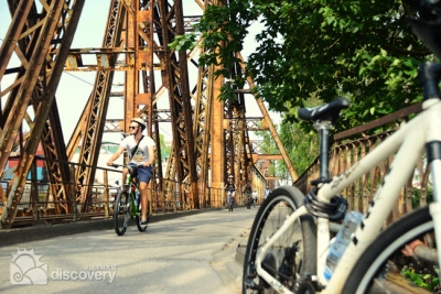 Cycling to Bat Trang Pottery Village - Hanoi day tour