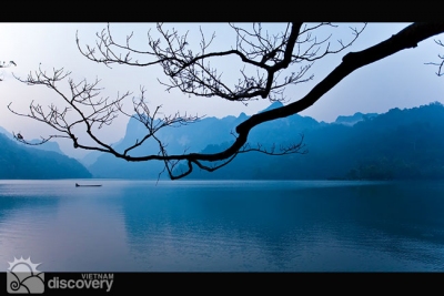 Ba Be National Park in the glimmering mist - Northwest Vietnam Tour
