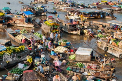 Cai Rang Floating Market in Can Tho - Mekong floating market tour