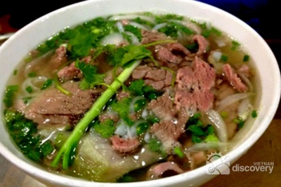 Pho Bat Dan Things to eat when traveling to Vietnam