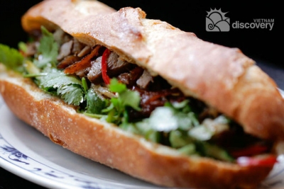 Vietnamese sandwich Banh Mi Things to eat when traveling to Vietnam - Vietnam gourmet tour
