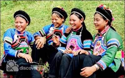 Local women of Bo Y in Ha Giang - Northern Vietnam Tour
