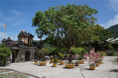 Hai Tang Pagoda Cu Lao Cham - Day trip from Hoi An