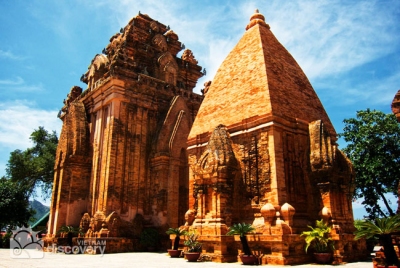 Nha Trang Ponagar Tower - Nha Trang city tour