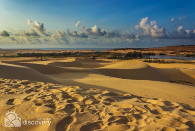 Sand dune in Mui Ne Vietnam - Beach tours in Vietnam