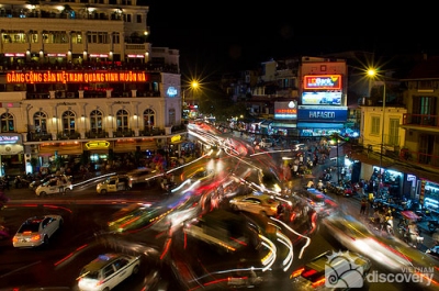 Traffic in Hanoi - Hanoi trips