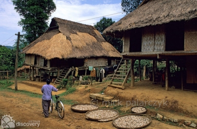 A village of Black Thai in Mai Chau - Vietnam tours