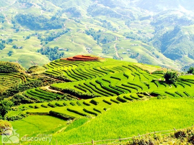 On the way to spectacular Sapa - Vietnam tours
