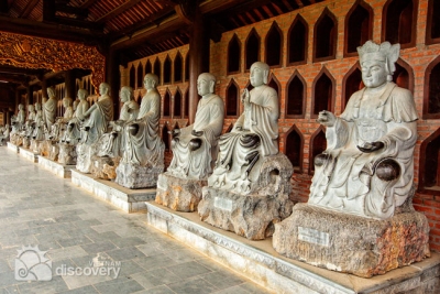 Statues in Bai Dinh Pagoda - short trip from Hanoi
