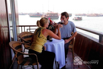 Halong Bay top for Valentine 2014 - Halong tours