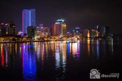 Beautiful Saigon at night - Ho Chi Minh speedboat tour