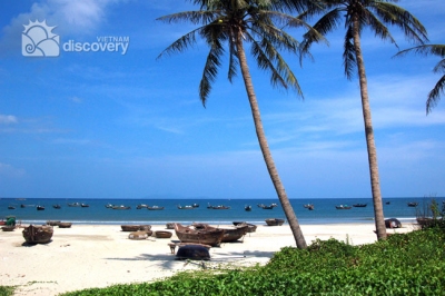 Da Nang Beach - tour from Hoi An