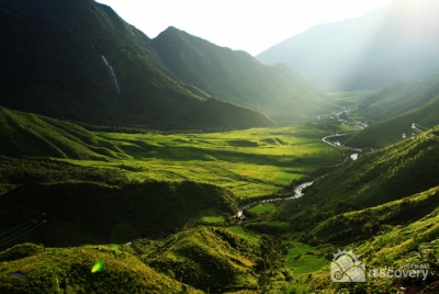 Scenic view from O Quy Ho Pass - Sapa day tours